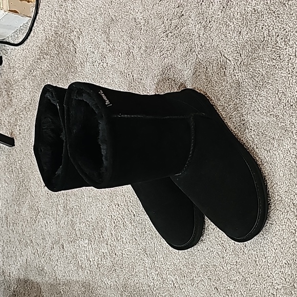 BEARPAW boots size 8 (womens) - Picture 2 of 6